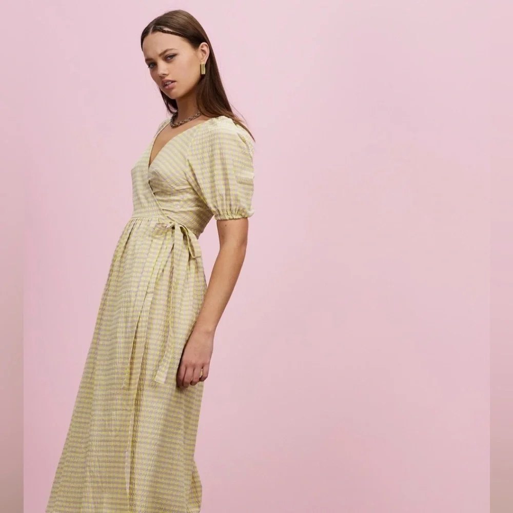 TOPSHOP Seersucker Check Wrap Dress Size 8